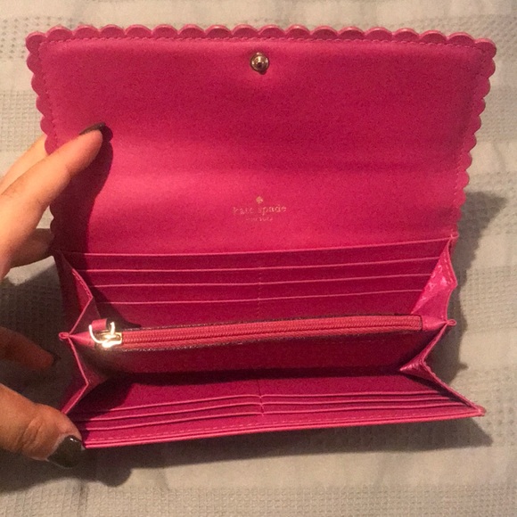Kate spade wallet pink 💖 - Picture 2 of 5